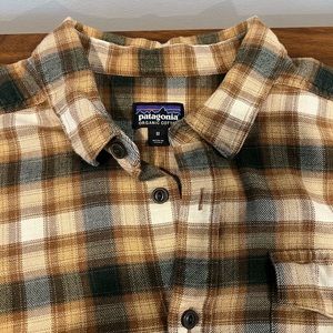 Flannel button-up made of soft organic cotton